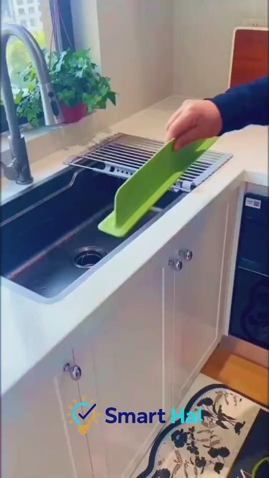 Silicone sink splash guard preventing water splashes